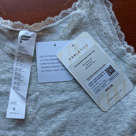 Fabletics Seamless skinny strap tank top - Picture 5 of 9